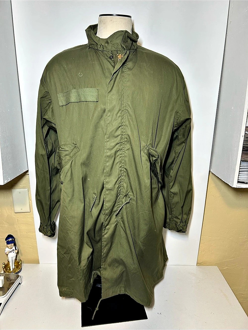 Vanderbilt Shirt Co. Inc. Medium-1951 / Medium-1965 Extreme Cold Weather